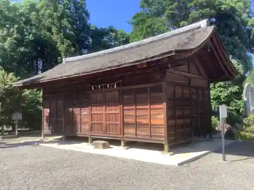 苗村神社の本殿