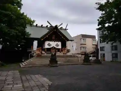 札幌諏訪神社の本殿・本堂