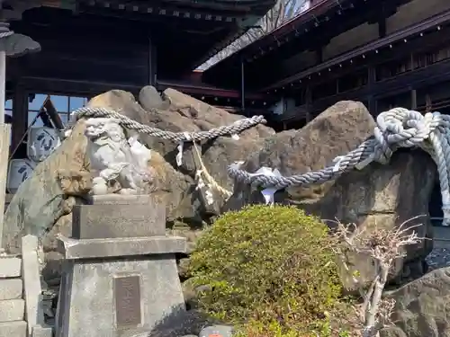 大祐神社の狛犬