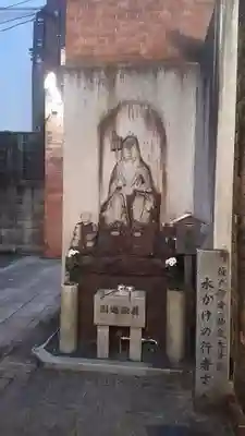 誠心院（東北寺誠心院）の像