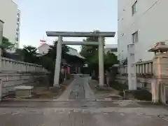 神明社の鳥居