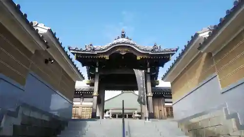 三光院の山門・神門