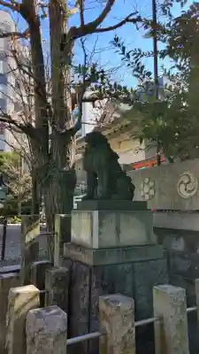榊神社の{uncategorized: "未分類", other: "その他", undefined: "問題あり", building: "その他建物", grave: "お墓", sacred_gate: "鳥居", guardian: "狛犬", statue: "像", buddha: "仏像", history: "歴史", nature: "自然", garden: "庭園", animal: "動物", pagoda: "塔", temizu: "手水舎", mountain_gate: "山門・神門", sanctuary: "本殿・本堂", subordinate: "末社・摂社", art: "芸術", scenery: "景色", jizo: "地蔵", ema: "絵馬", goshuin: "御朱印", omikuji: "おみくじ", items: "授与品その他", amulet: "お守り", goshuincho: "御朱印帳", eats: "食事", festival: "お祭り", votive_dance: "神楽", shichigosan: "七五三参", wedding: "結婚式", experience: "体験その他", initially: "初詣", around: "周辺", anti_infection: "感染症対策"}