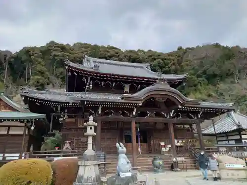 三室戸寺の本殿・本堂