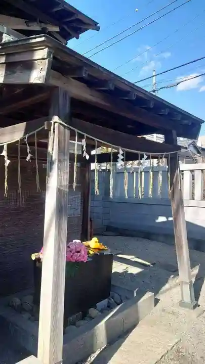 上尾御嶽神社の手水舎