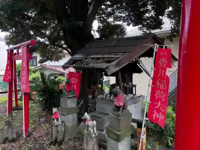 西森稲荷大明神の末社・摂社