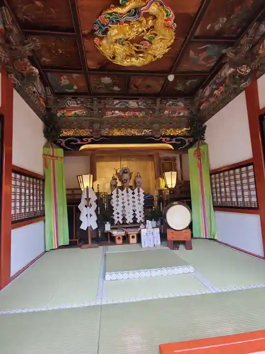 冠稲荷神社の芸術