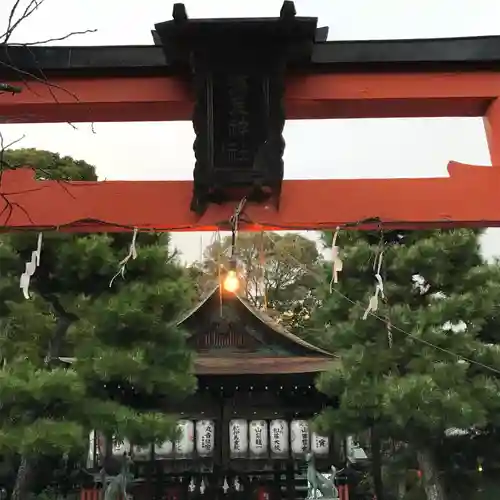 満足稲荷神社の鳥居