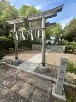桜島神社の{uncategorized: "未分類", other: "その他", undefined: "問題あり", building: "その他建物", grave: "お墓", sacred_gate: "鳥居", guardian: "狛犬", statue: "像", buddha: "仏像", history: "歴史", nature: "自然", garden: "庭園", animal: "動物", pagoda: "塔", temizu: "手水舎", mountain_gate: "山門・神門", sanctuary: "本殿・本堂", subordinate: "末社・摂社", art: "芸術", scenery: "景色", jizo: "地蔵", ema: "絵馬", goshuin: "御朱印", omikuji: "おみくじ", items: "授与品その他", amulet: "お守り", goshuincho: "御朱印帳", eats: "食事", festival: "お祭り", votive_dance: "神楽", shichigosan: "七五三参", wedding: "結婚式", experience: "体験その他", initially: "初詣", around: "周辺", anti_infection: "感染症対策"}
