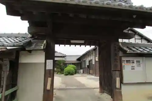 大光寺の山門・神門