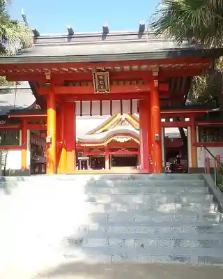 青島神社(青島神宮)の山門・神門