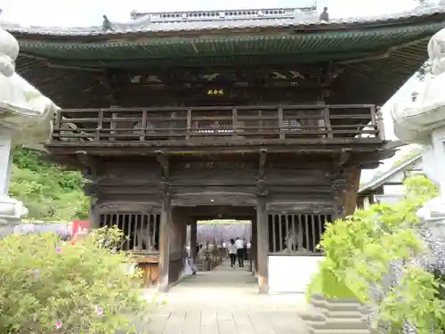 長泉寺の山門・神門