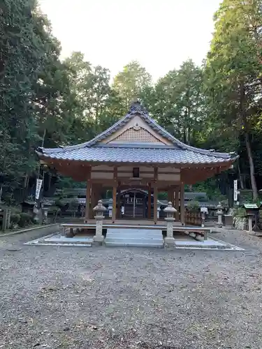 鏡神社の本殿