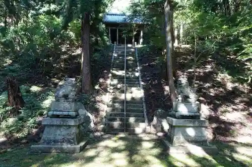 伊吹神社の建物その他