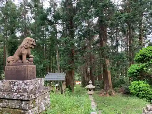 横山神社の景色