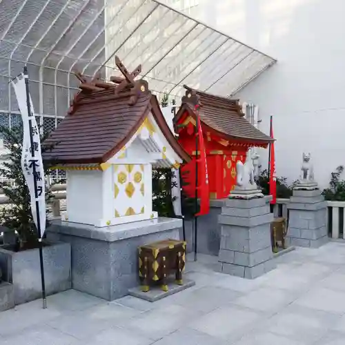 三囲神社（三圍神社）日本橋摂社の本殿・本堂