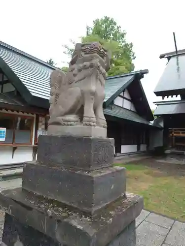 上川神社頓宮の狛犬