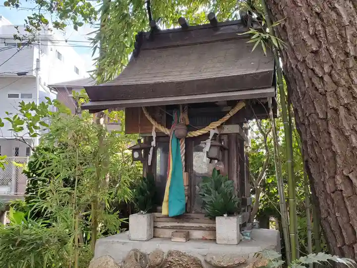 三条八幡神社の末社・摂社
