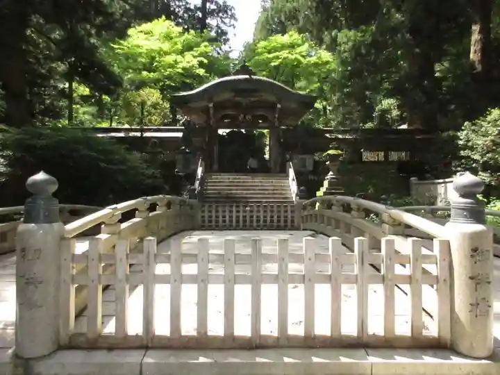最乗寺(道了尊)(神奈川県)
