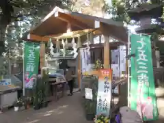 戸越八幡神社の建物その他