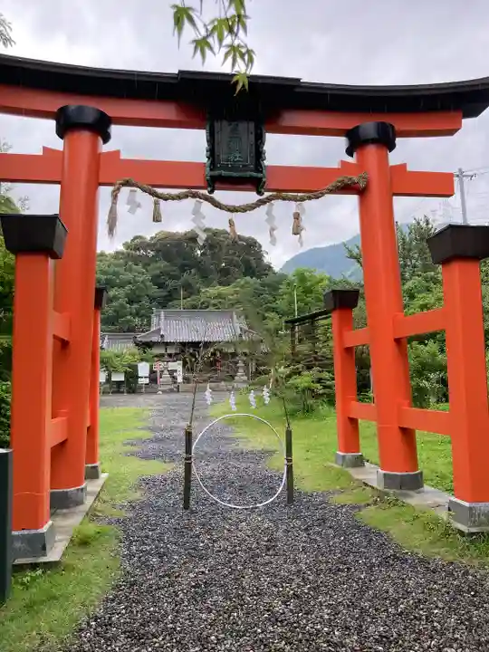 丹生官省符神社の鳥居