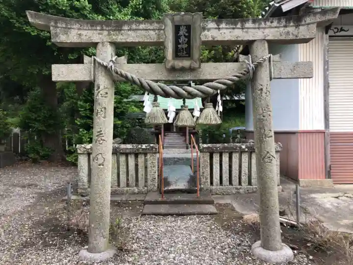 津田八幡神社の末社・摂社