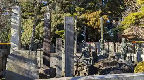 成田山新勝寺の像