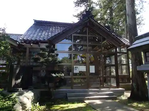 額東神社の本殿