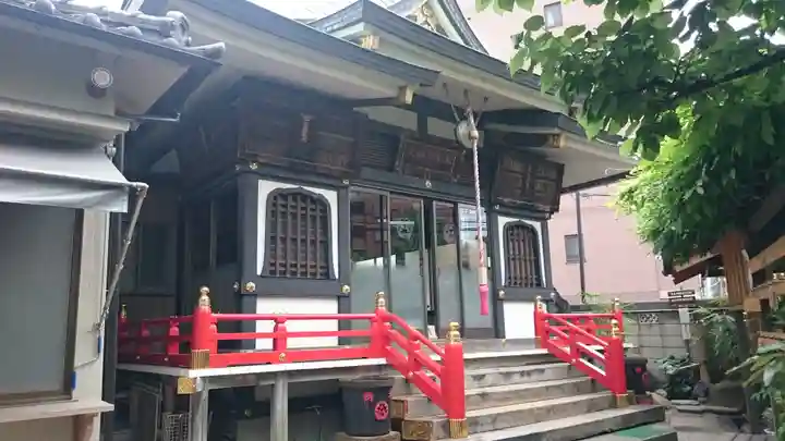 冬木辯天堂の本殿・本堂