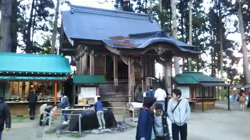 白山神社の本殿・本堂