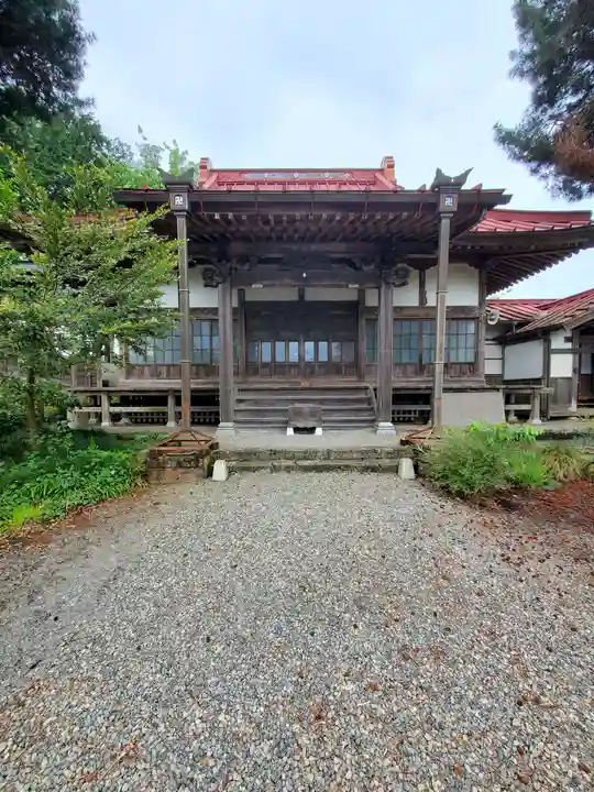 崇真寺(開運犬り切不動尊)の本殿・本堂