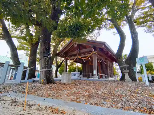 直会神社の本殿・本堂