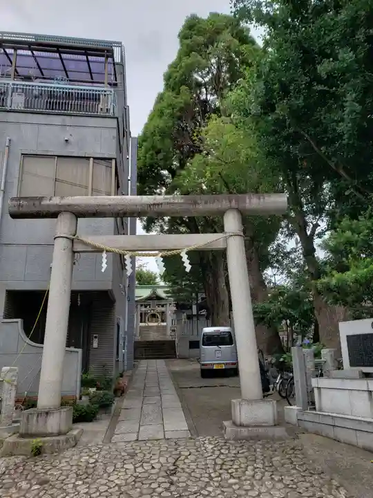 多田神社の鳥居