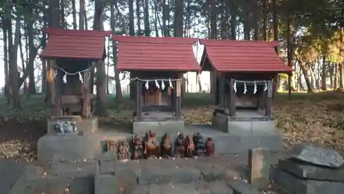 神明社の末社・摂社