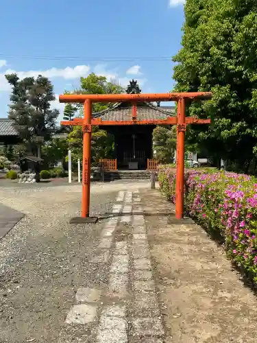 玉春稲荷大明神(岐阜県)