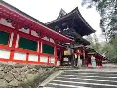 石上神宮の山門