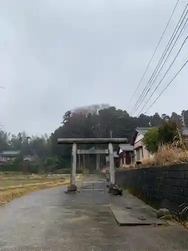 白駒神社の鳥居