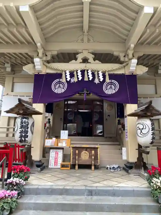 矢先稲荷神社の本殿・本堂