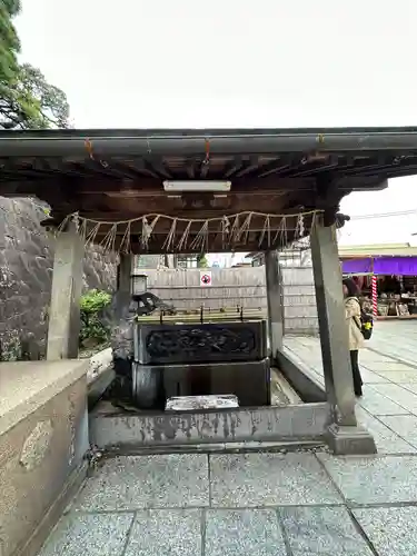 成田山新勝寺の手水舎