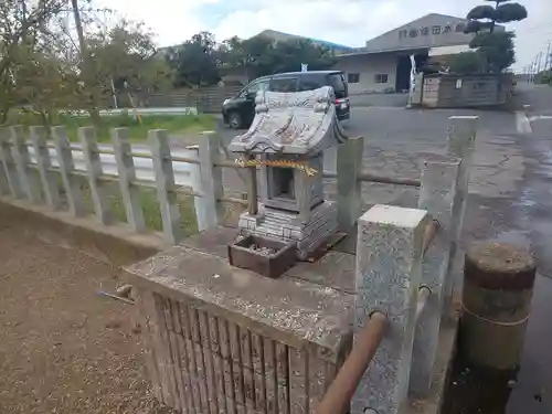 息栖神社の末社