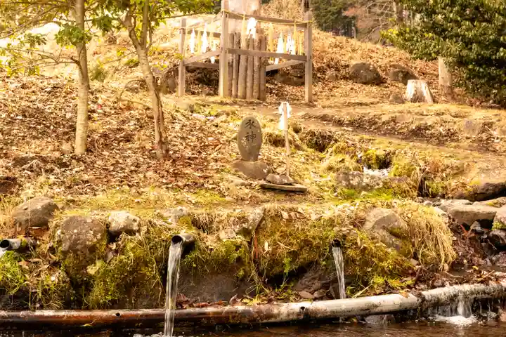 諏訪大社上社前宮(長野県)