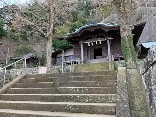 阿治古神社の本殿・本堂