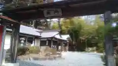 青猿神社の建物その他