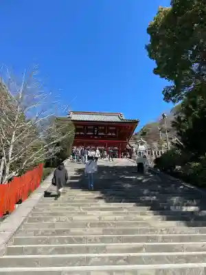 鶴岡八幡宮の{uncategorized: "未分類", other: "その他", undefined: "問題あり", building: "その他建物", grave: "お墓", sacred_gate: "鳥居", guardian: "狛犬", statue: "像", buddha: "仏像", history: "歴史", nature: "自然", garden: "庭園", animal: "動物", pagoda: "塔", temizu: "手水舎", mountain_gate: "山門・神門", sanctuary: "本殿・本堂", subordinate: "末社・摂社", art: "芸術", scenery: "景色", jizo: "地蔵", ema: "絵馬", goshuin: "御朱印", omikuji: "おみくじ", items: "授与品その他", amulet: "お守り", goshuincho: "御朱印帳", eats: "食事", festival: "お祭り", votive_dance: "神楽", shichigosan: "七五三参", wedding: "結婚式", experience: "体験その他", initially: "初詣", around: "周辺", anti_infection: "感染症対策"}