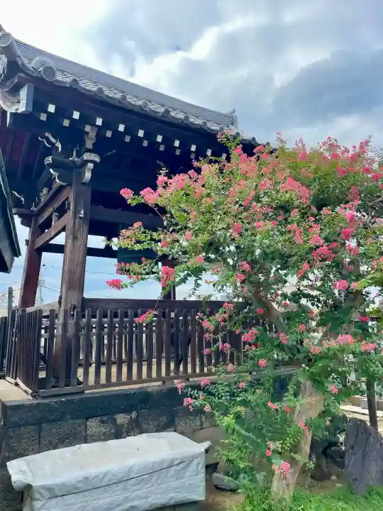 長明寺(東京都)