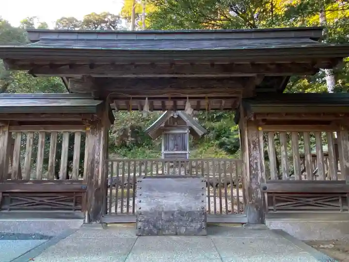 熊野大社の末社・摂社