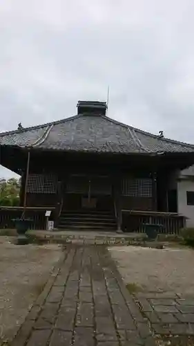 正暦寺の本殿・本堂