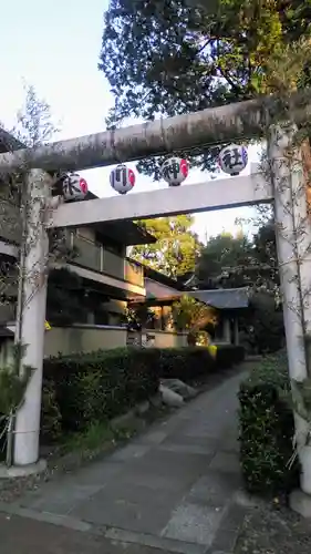 中野氷川神社の鳥居