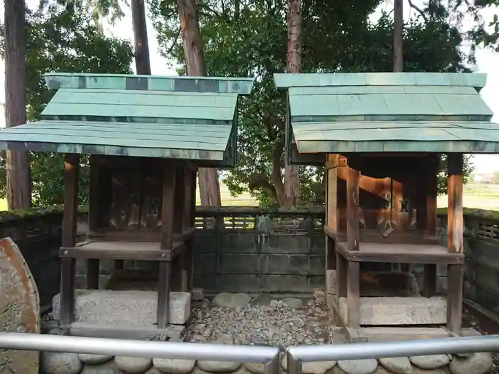 神明社(大屋敷)の本殿・本堂