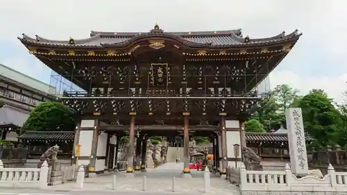 成田山新勝寺の山門・神門